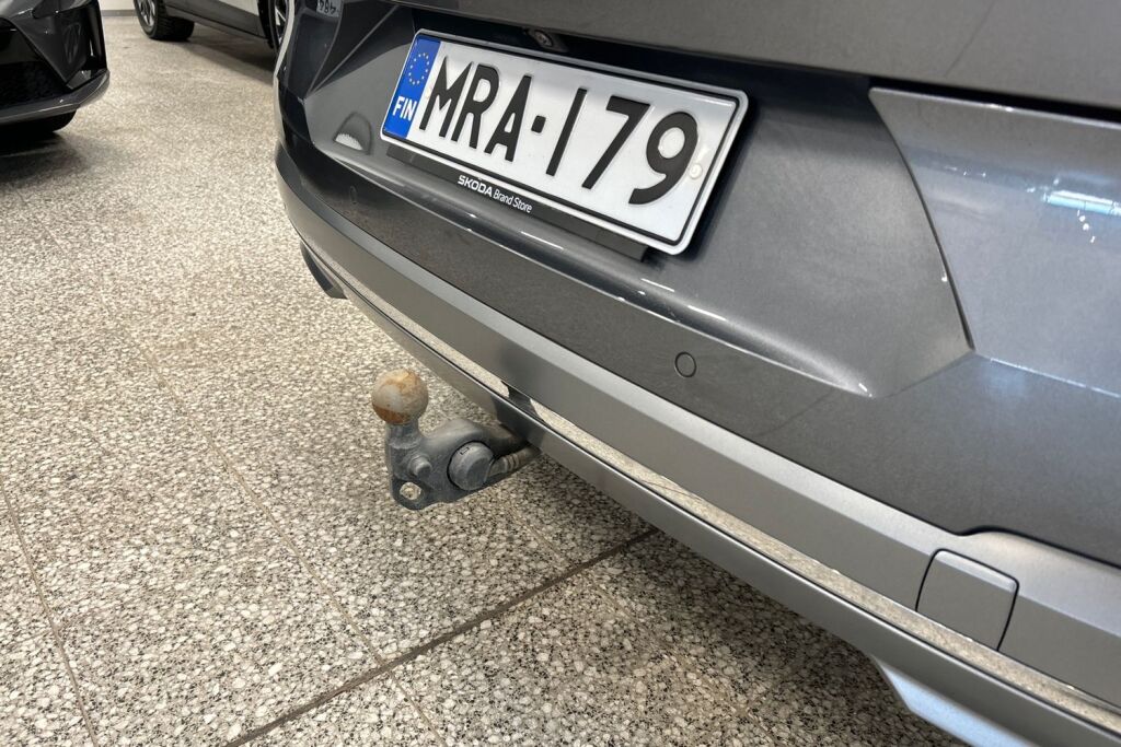 Skoda Enyaq 2024 Coupe 85x 4x4 L&K BusinessLine