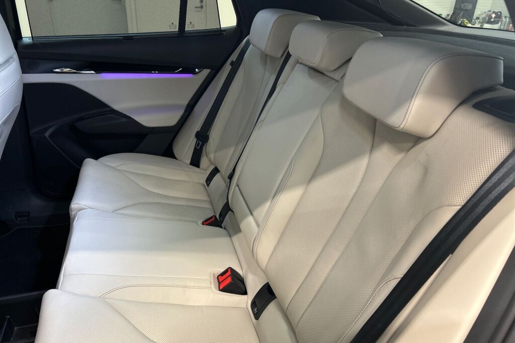 Skoda Enyaq 2024 Coupe 85x 4x4 L&K BusinessLine