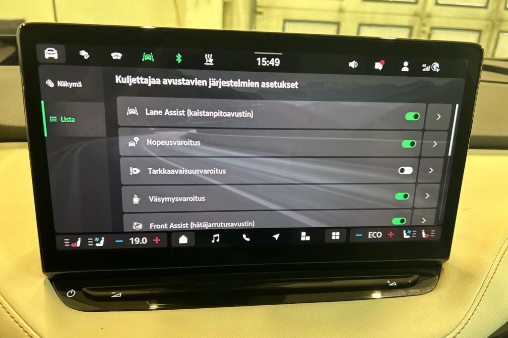 Skoda Enyaq 2024 Coupe 85x 4x4 L&K BusinessLine