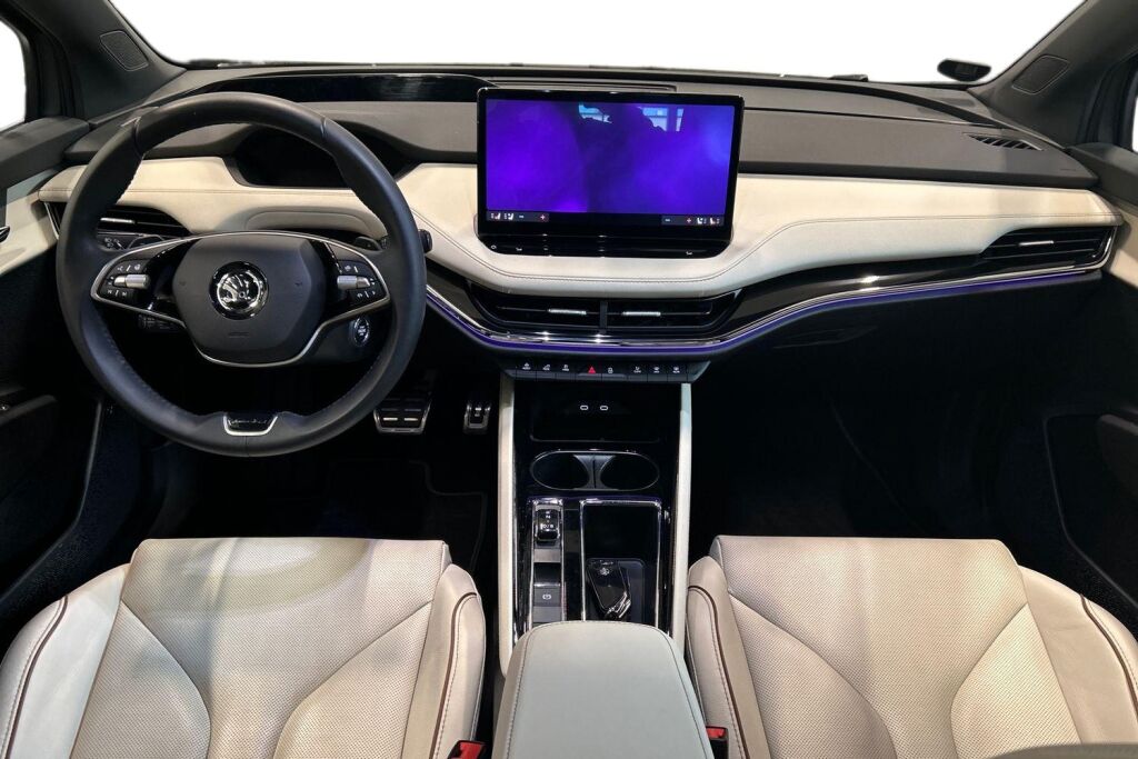 Skoda Enyaq 2024 Coupe 85x 4x4 L&K BusinessLine