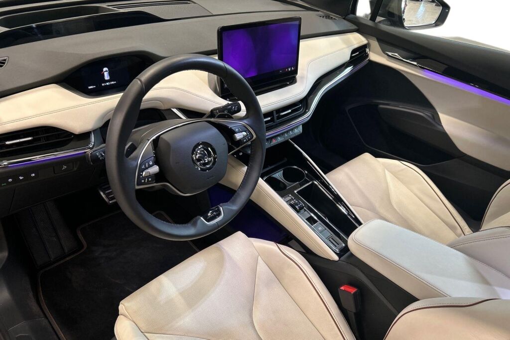 Skoda Enyaq 2024 Coupe 85x 4x4 L&K BusinessLine