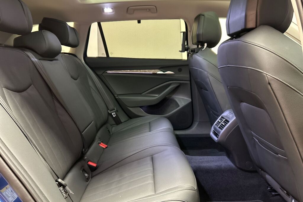 Skoda Superb 2025 Combi 1.5 TSI PHEV L&K DSG Autom.