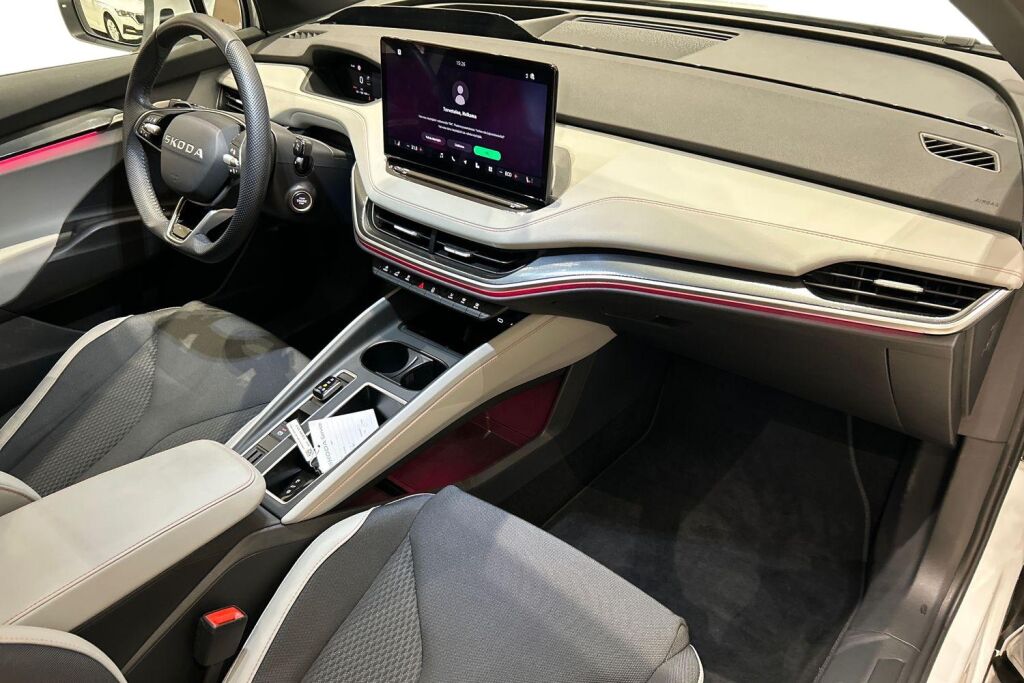 SKODA Enyaq 2025 Coupé 85 Style