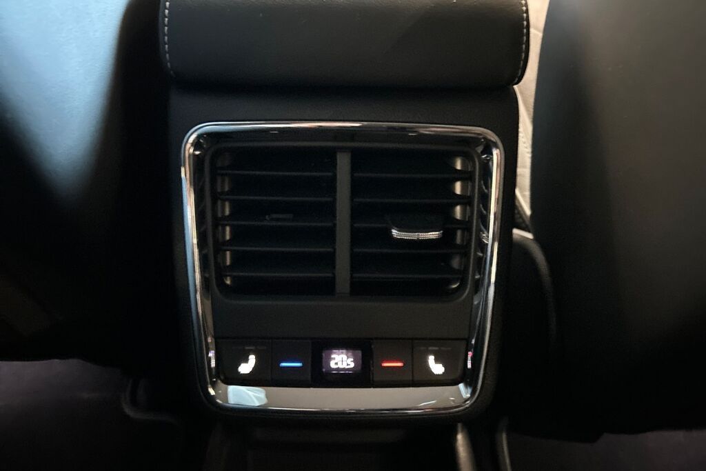 Skoda Enyaq 2025 85 SportLine Business