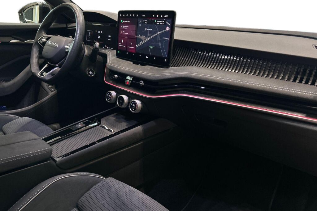 Skoda Superb 2025 Combi 1.5 TSI PHEV SportLine DSG Autom.
