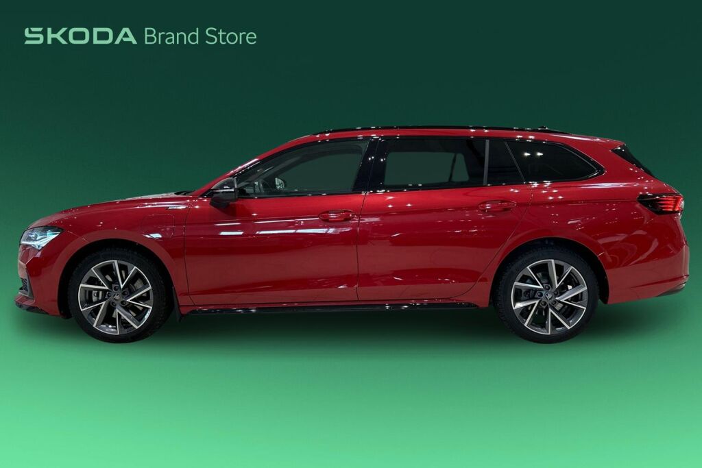 Skoda Superb 2025 Combi 1.5 TSI PHEV SportLine DSG Autom.