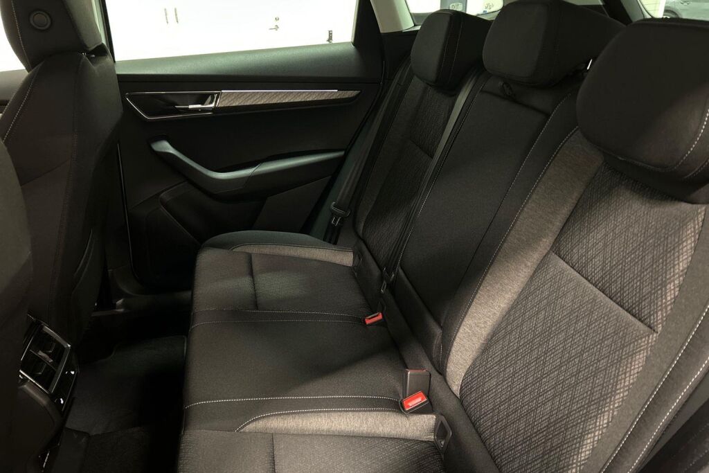 Skoda Karoq 2026 1.5 TSI Style DSG Autom.