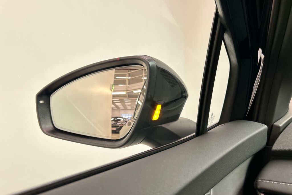 Skoda Elroq 2026 60 SportLine