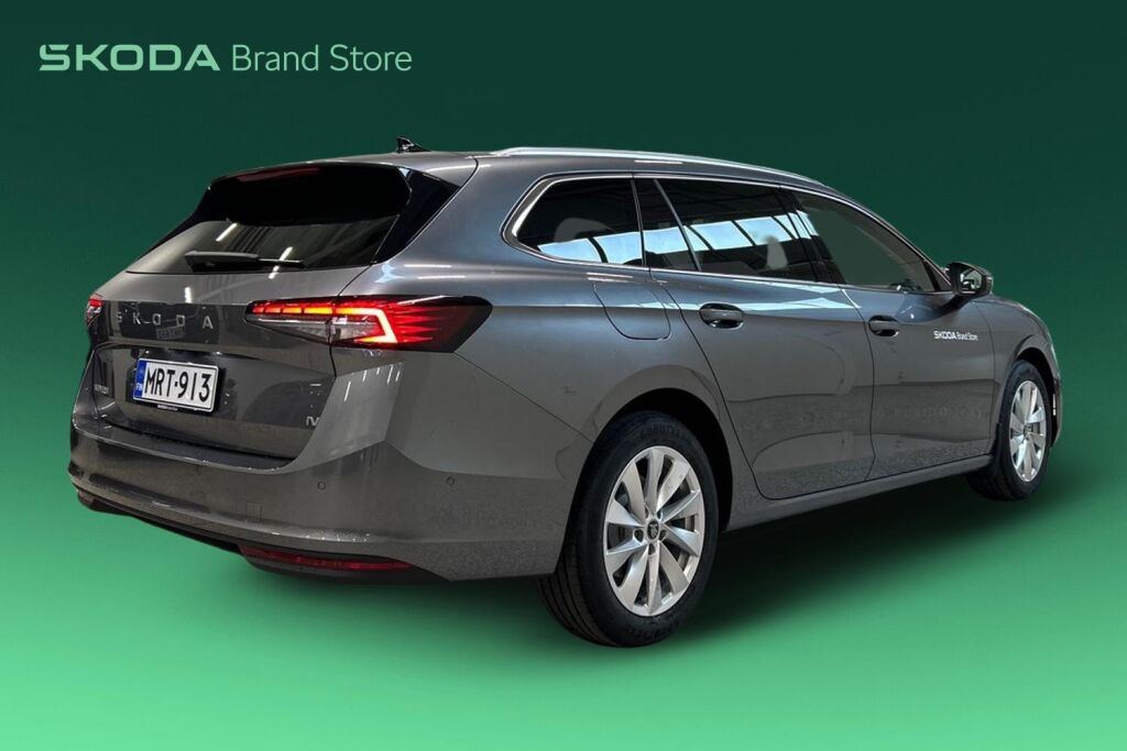 Skoda Superb 2026 Combi 1.5 TSI PHEV Style Explore DSG Autom.