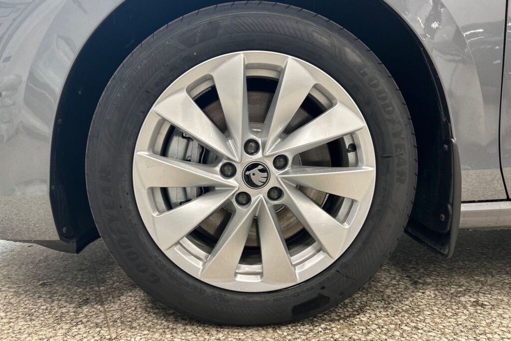 Skoda Superb 2026 Combi 1.5 TSI PHEV Style Explore DSG Autom.