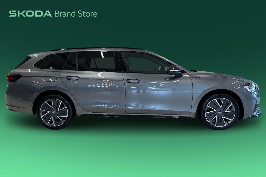 Skoda Superb 2026 Combi 1.5 TSI PHEV SportLine Explore DSG Autom.