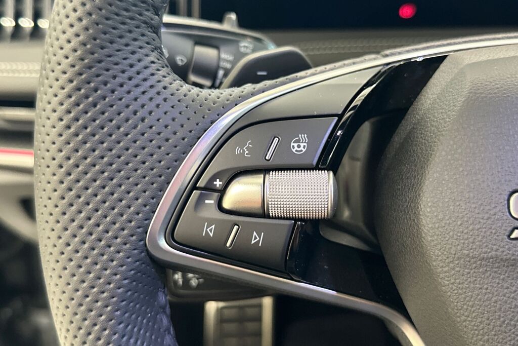 Skoda Superb 2026 Combi 1.5 TSI PHEV SportLine Explore DSG Autom.