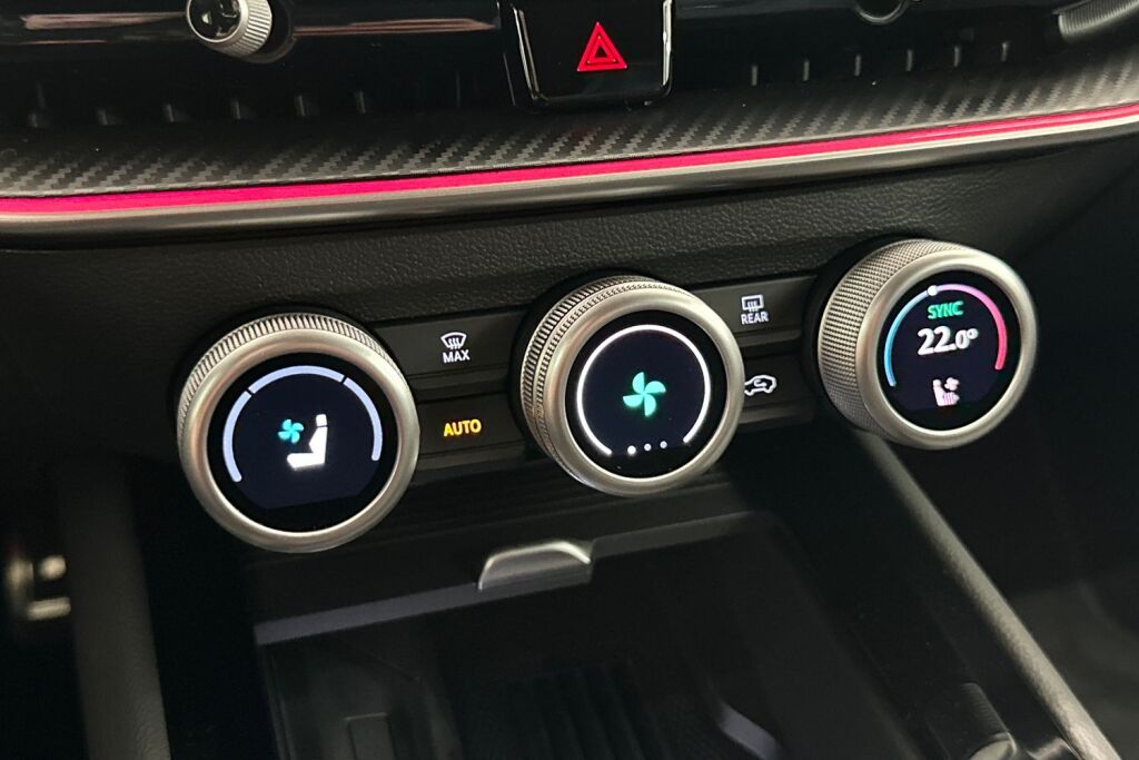 Skoda Superb 2026 Combi 1.5 TSI PHEV SportLine Explore DSG Autom.