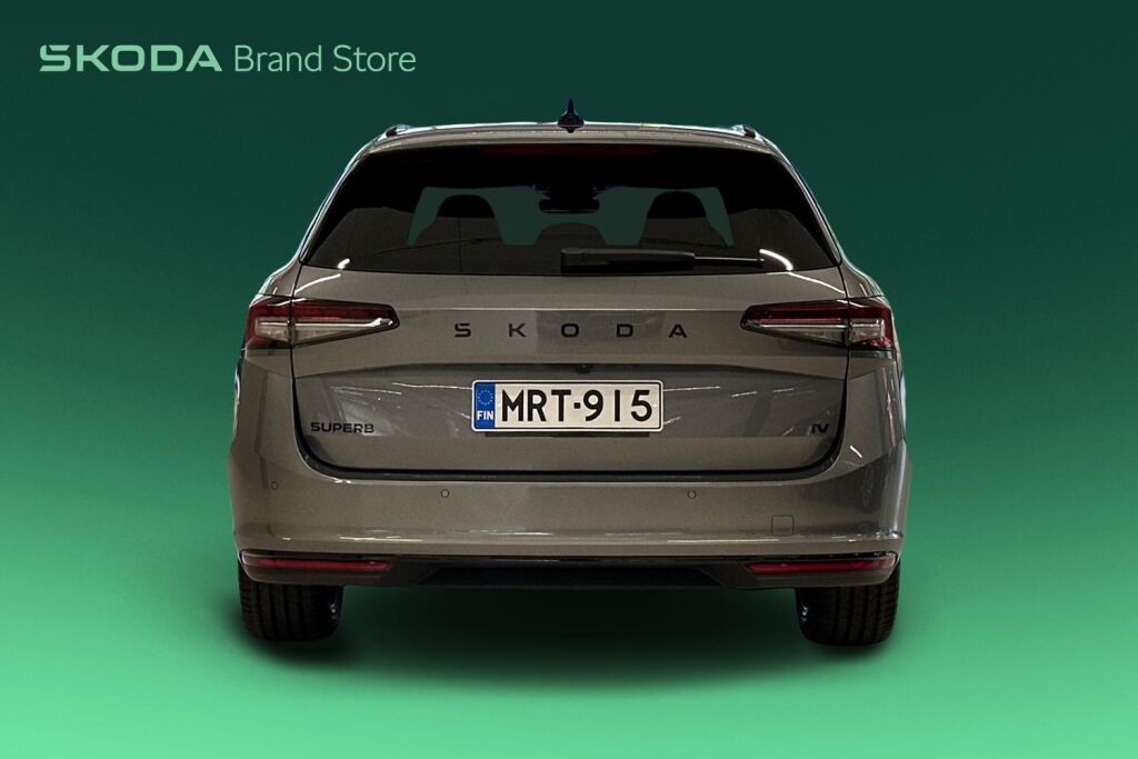 Skoda Superb 2026 Combi 1.5 TSI PHEV SportLine Explore DSG Autom.
