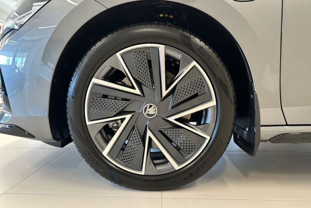 Skoda Superb 2026 Combi 1.5 TSI PHEV SportLine Explore DSG Autom.