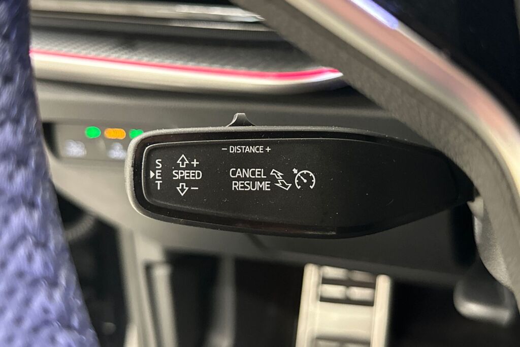Skoda Superb 2026 Combi 1.5 TSI PHEV SportLine Explore DSG Autom.