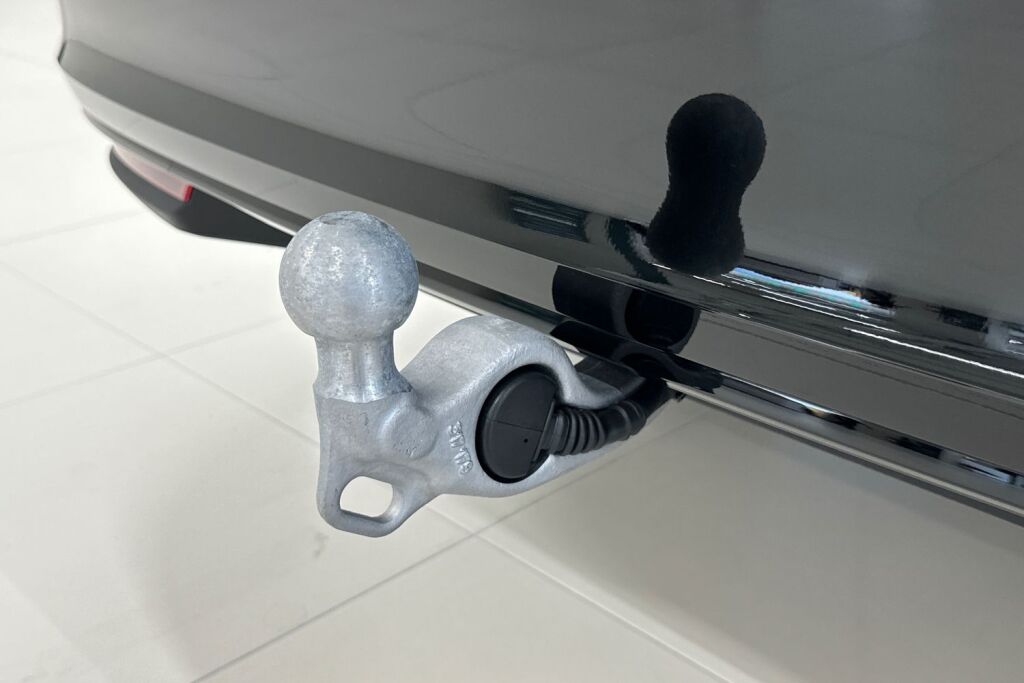 Skoda Superb 2026 Combi 1.5 TSI PHEV SportLine Explore DSG Autom.
