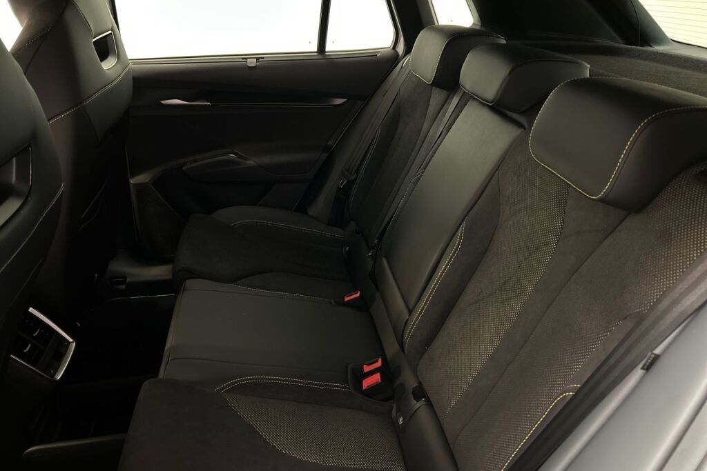 Skoda Elroq 2025 85x 4x4 RS