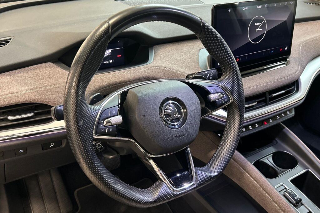 SKODA Enyaq 2023 80x 4x4 iV