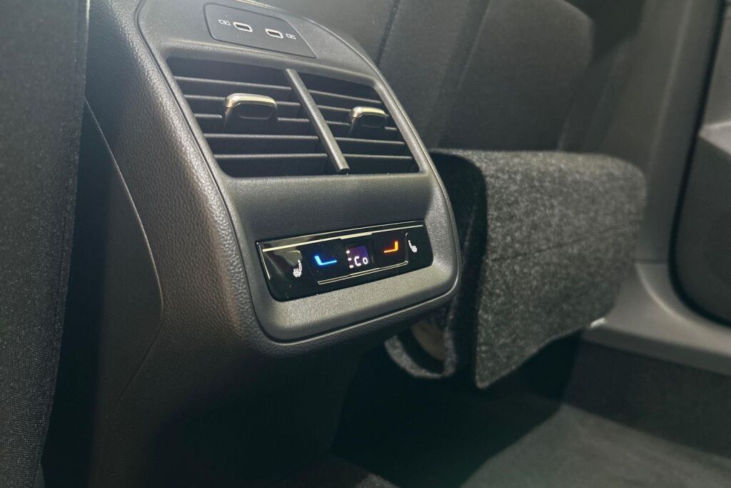Skoda Superb 2026 Combi 1.5 TSI PHEV Style Explore DSG Autom.