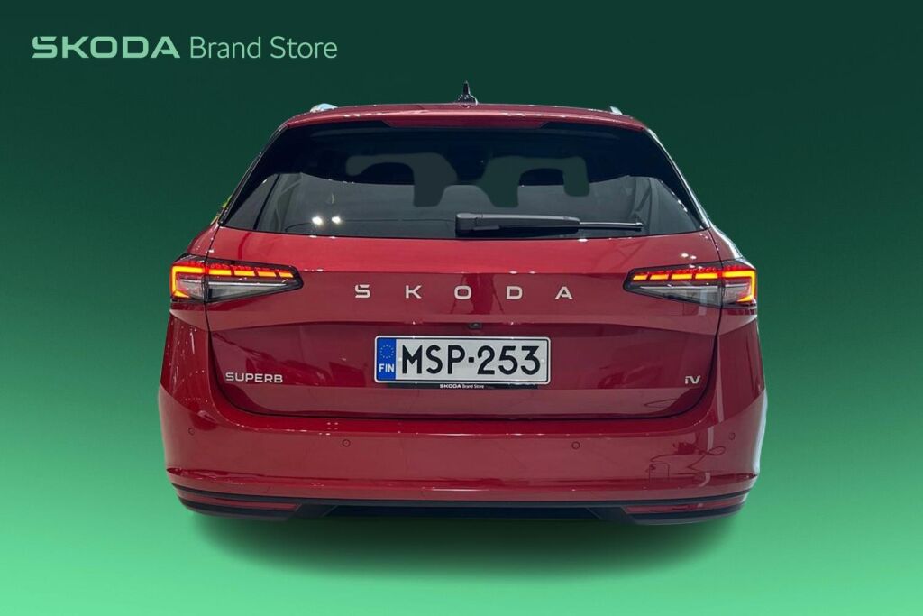 Skoda Superb 2026 Combi 1.5 TSI PHEV Style Explore DSG Autom.