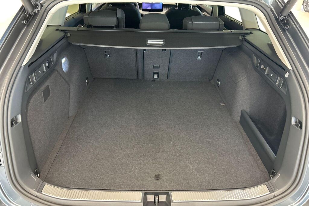 Skoda Superb 2026 Combi 1.5 TSI PHEV Style Explore DSG Autom.