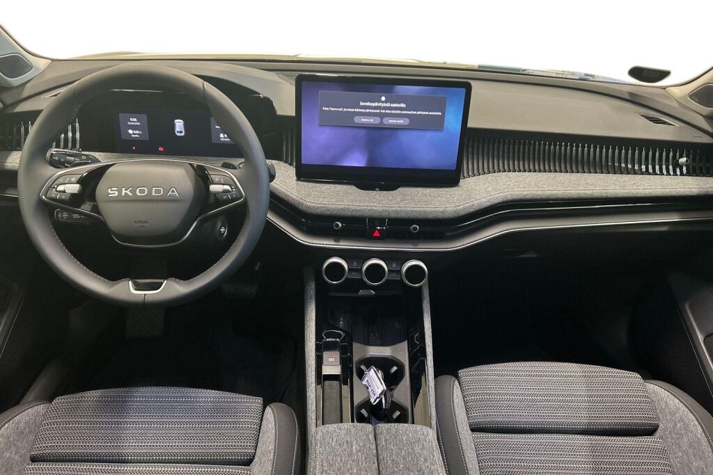 Skoda Superb 2026 Combi 1.5 TSI PHEV Style Explore DSG Autom.