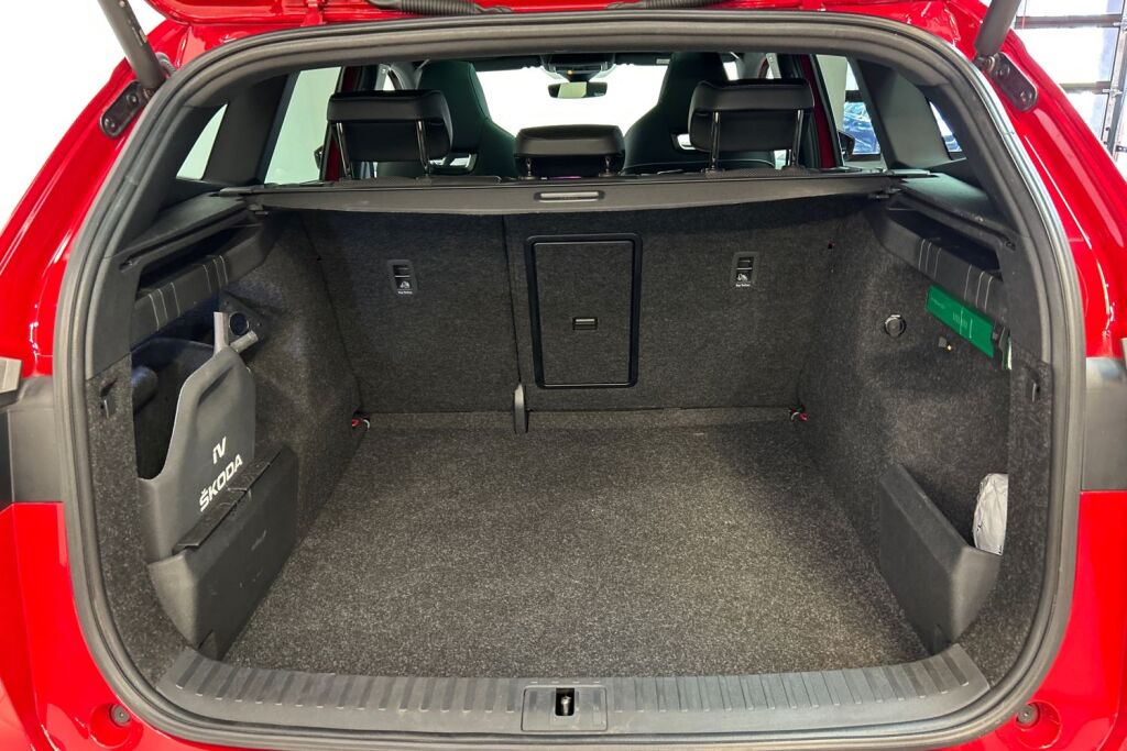 Skoda Enyaq 2024 85x 4x4 RS