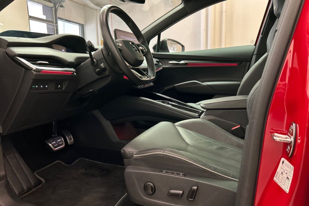 Skoda Enyaq 2024 85x 4x4 RS