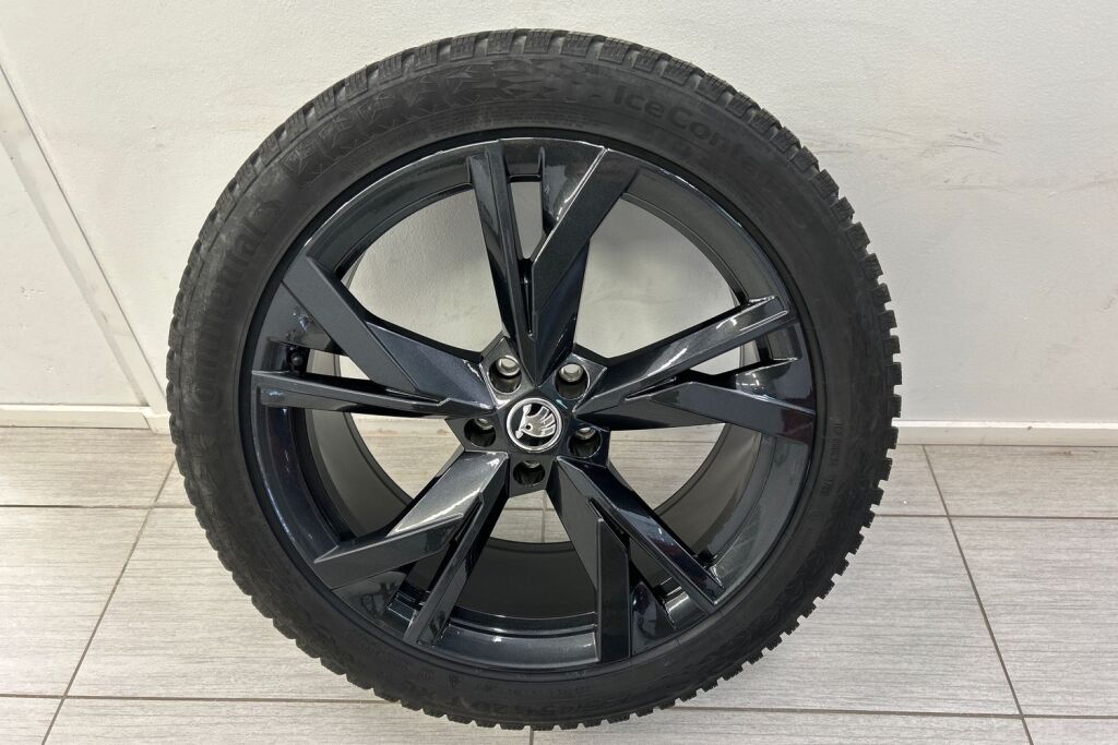 Skoda Enyaq 2024 85x 4x4 RS