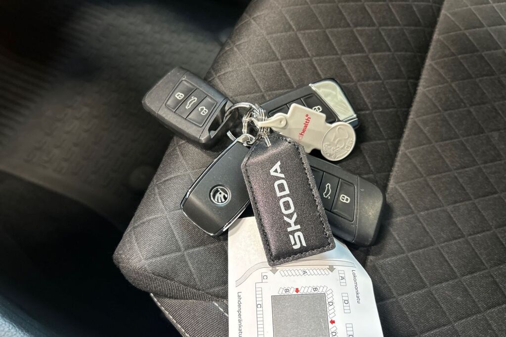 Skoda Superb 2020 1,6 TDI Ambition DSG Autom.