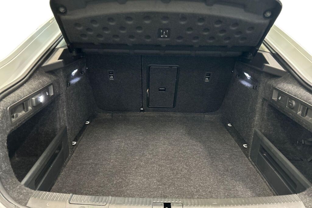 Skoda Superb 2020 1,6 TDI Ambition DSG Autom.