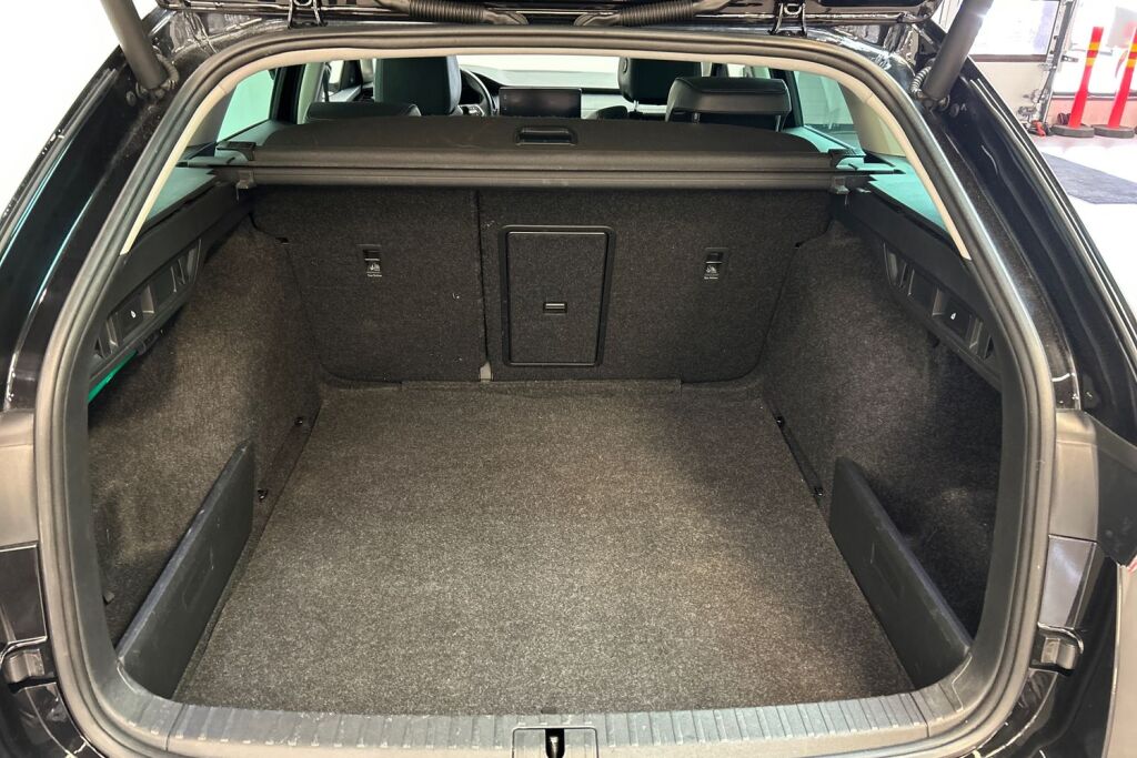Skoda Octavia 2021 Combi 2,0 TDI 150 Style Launch Edition DSG Autom.