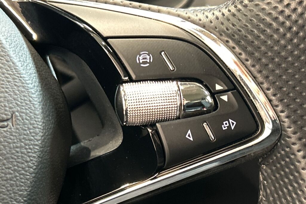 Skoda Kamiq 2021 1,0 TSI 110 Ambition DSG Autom.