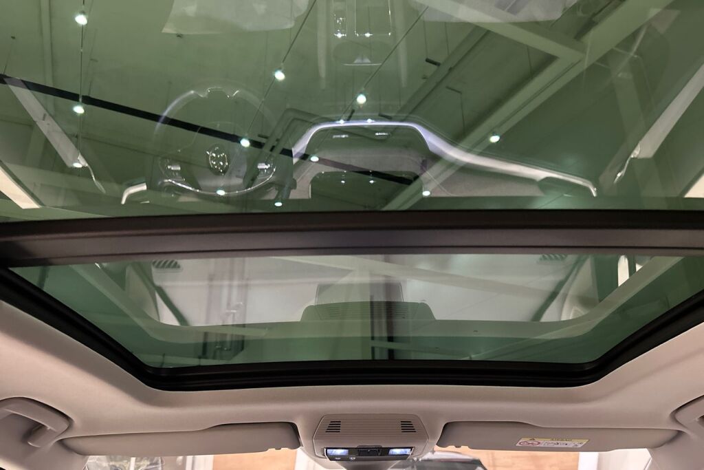 SKODA ENYAQ 2021 80 Launch Edition iV