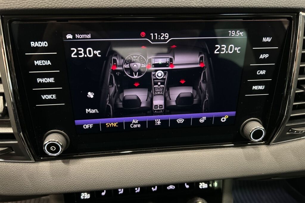 Skoda Karoq 2019 1,5 TSI Style DSG Autom.