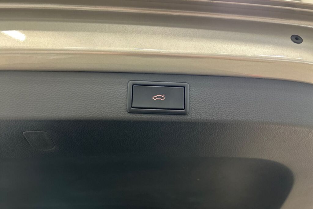 Skoda Karoq 2019 1,5 TSI Style DSG Autom.