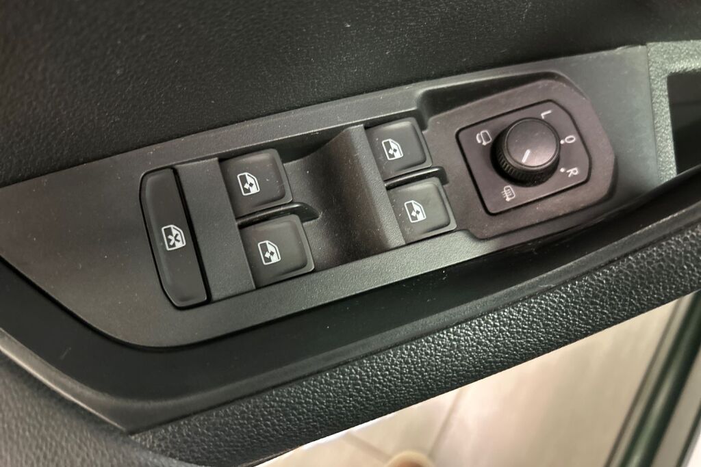 Skoda Karoq 2021 1,5 TSI Style BusinessLine DSG Autom.
