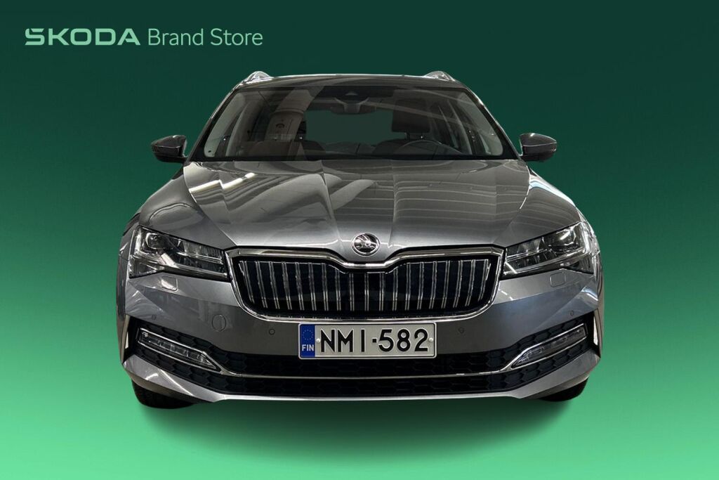 SKODA SUPERB 2022 Combi 1.4 TSI PHEV Style iV DSG Autom.