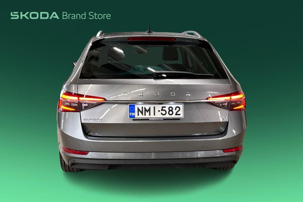 SKODA SUPERB 2022 Combi 1.4 TSI PHEV Style iV DSG Autom.