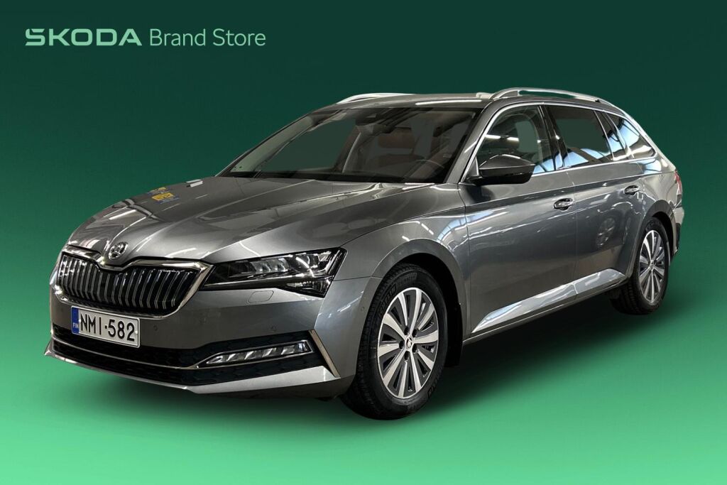 SKODA SUPERB 2022 Combi 1.4 TSI PHEV Style iV DSG Autom.