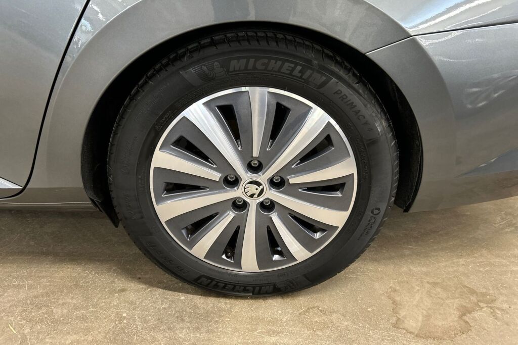 SKODA SUPERB 2022 Combi 1.4 TSI PHEV Style iV DSG Autom.