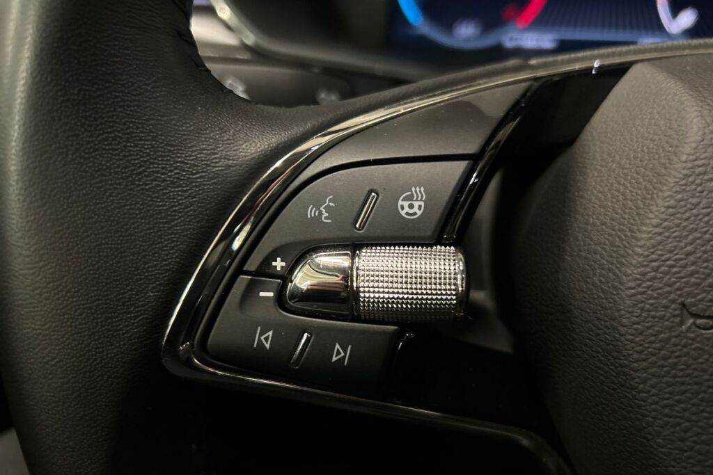 SKODA SUPERB 2022 Combi 1.4 TSI PHEV Style iV DSG Autom.