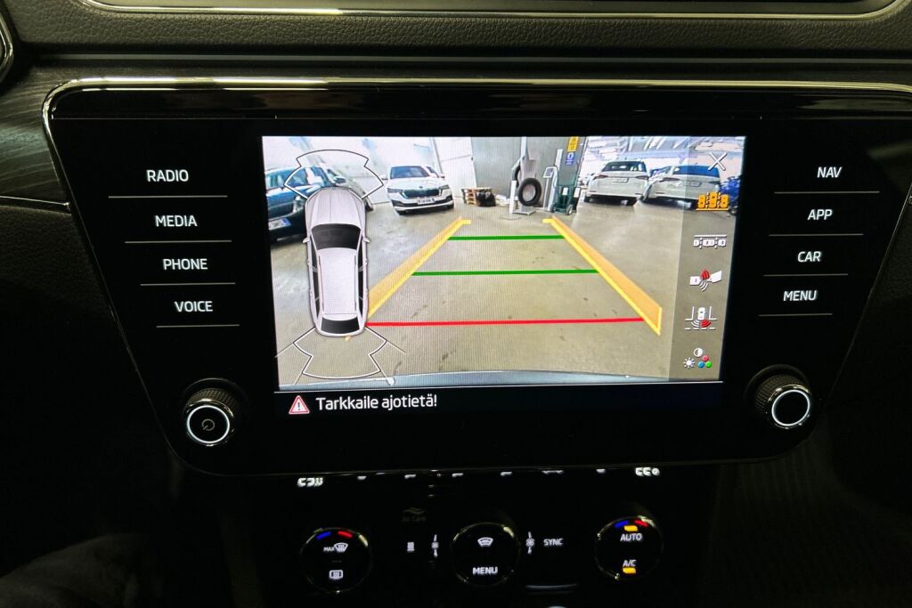 SKODA SUPERB 2022 Combi 1.4 TSI PHEV Style iV DSG Autom.