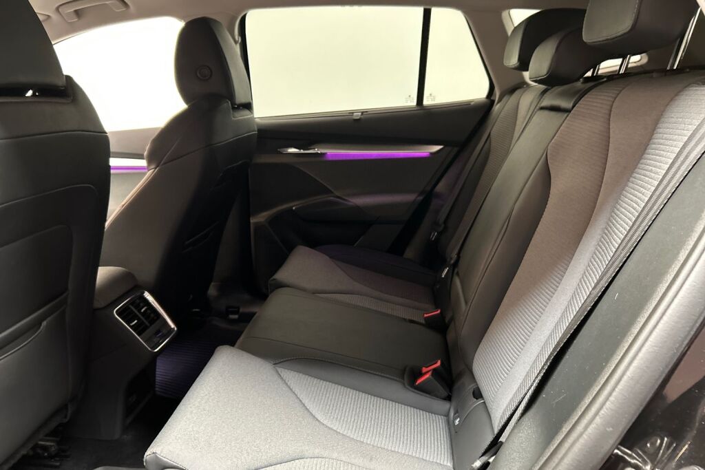 Skoda Enyaq 2021 80 Launch Edition iV