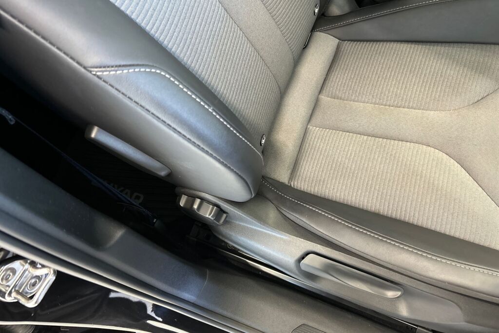 Skoda Enyaq 2021 80 Launch Edition iV