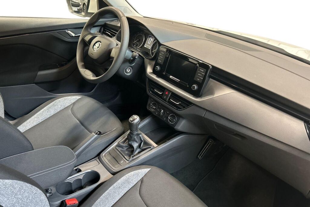 Skoda Kamiq 2022 1.0 TSI 95 Active