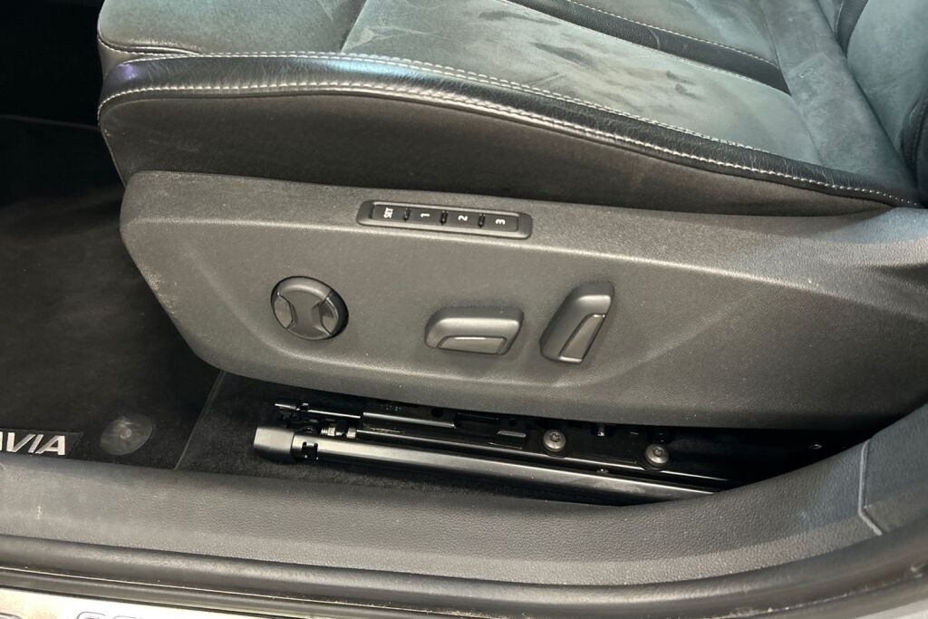 Skoda Octavia 2020 Combi 1,4 TSI PHEV Style iV DSG Autom.