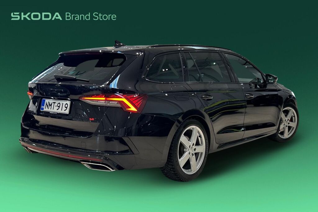 Skoda Octavia 2023 Combi 2.0 TDI 200 RS DSG Autom.