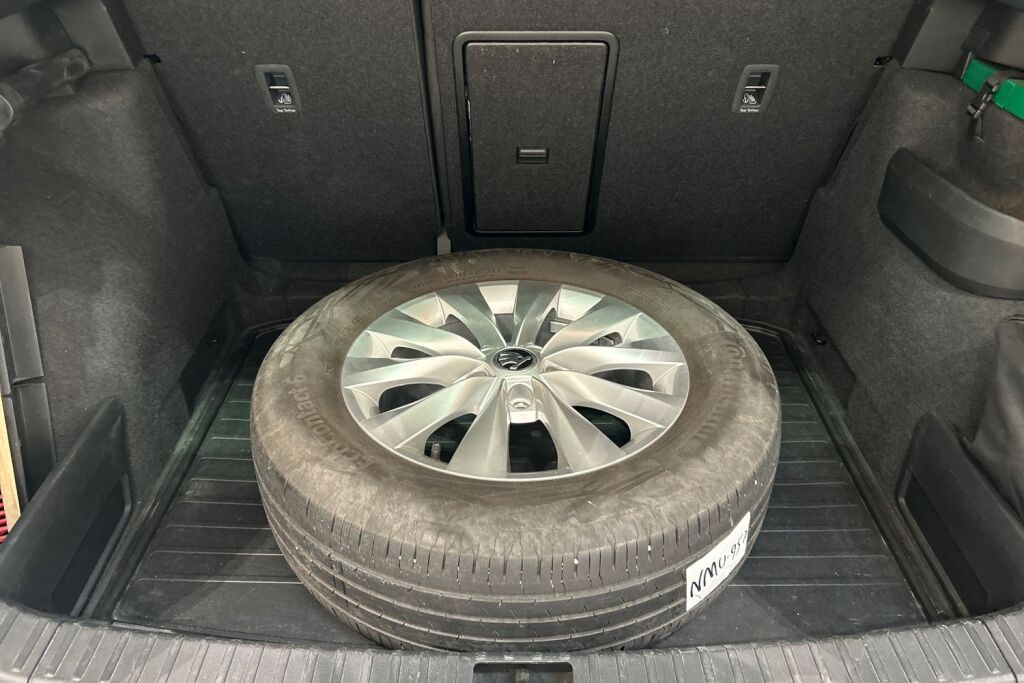 Skoda Karoq 2022 2.0 TDI 150 4x4 Ambition DSG Autom.